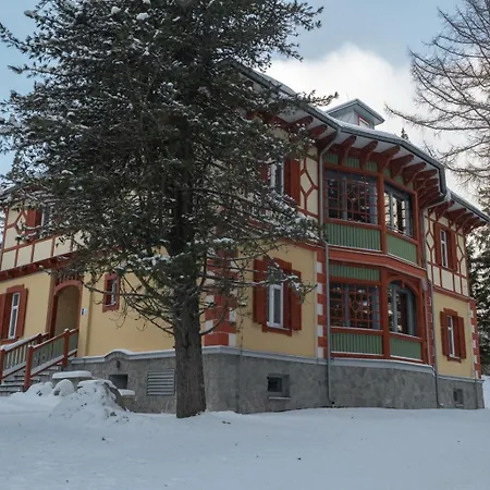 Marina Hotel apartamentowy 3*