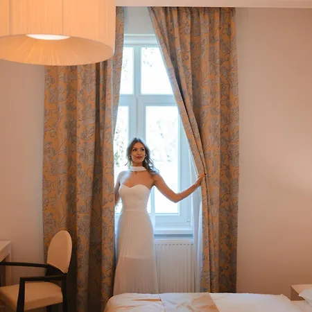 Apart-hotel In Marína